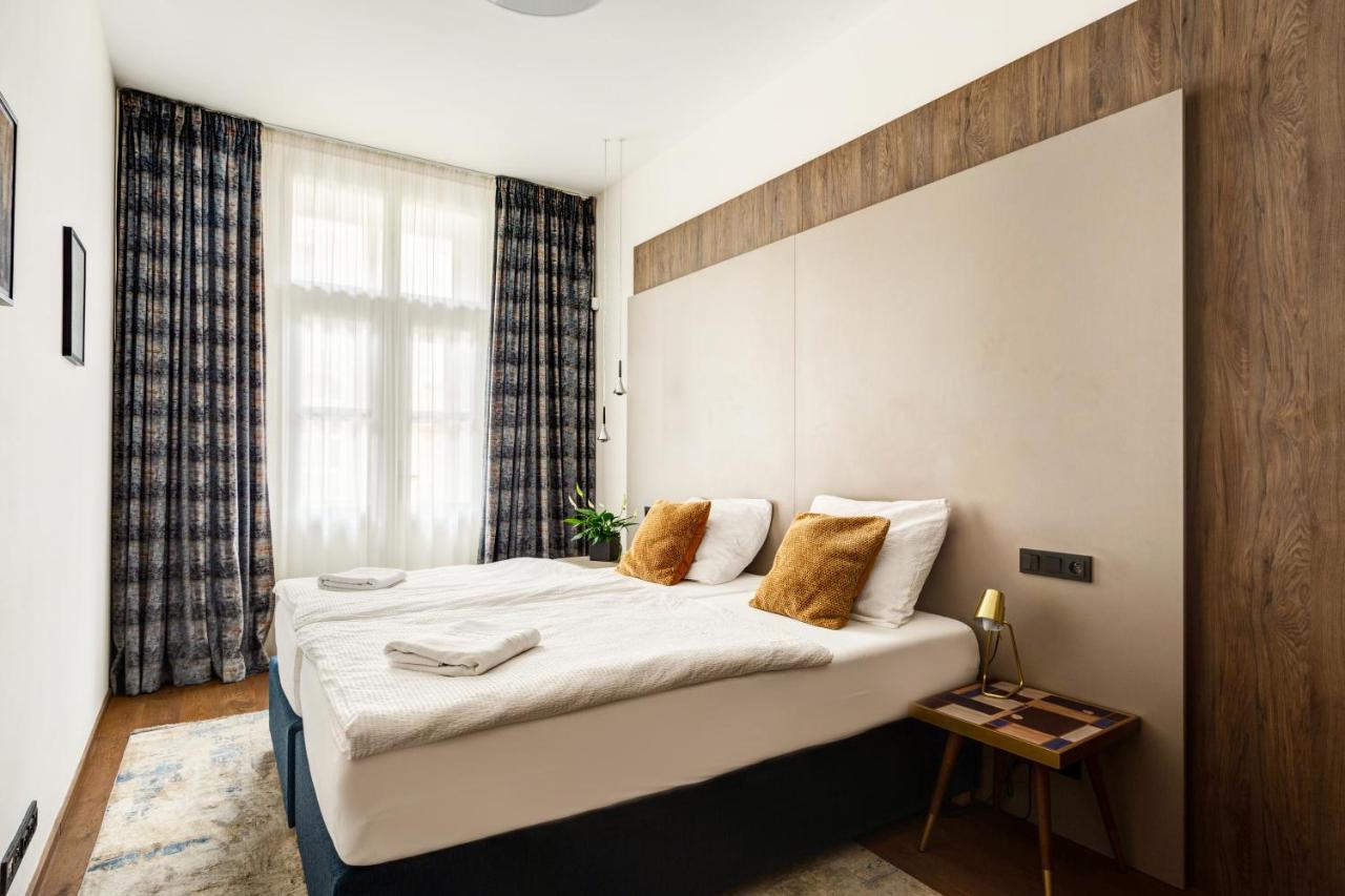 Apartment Luxury Riverside Prague